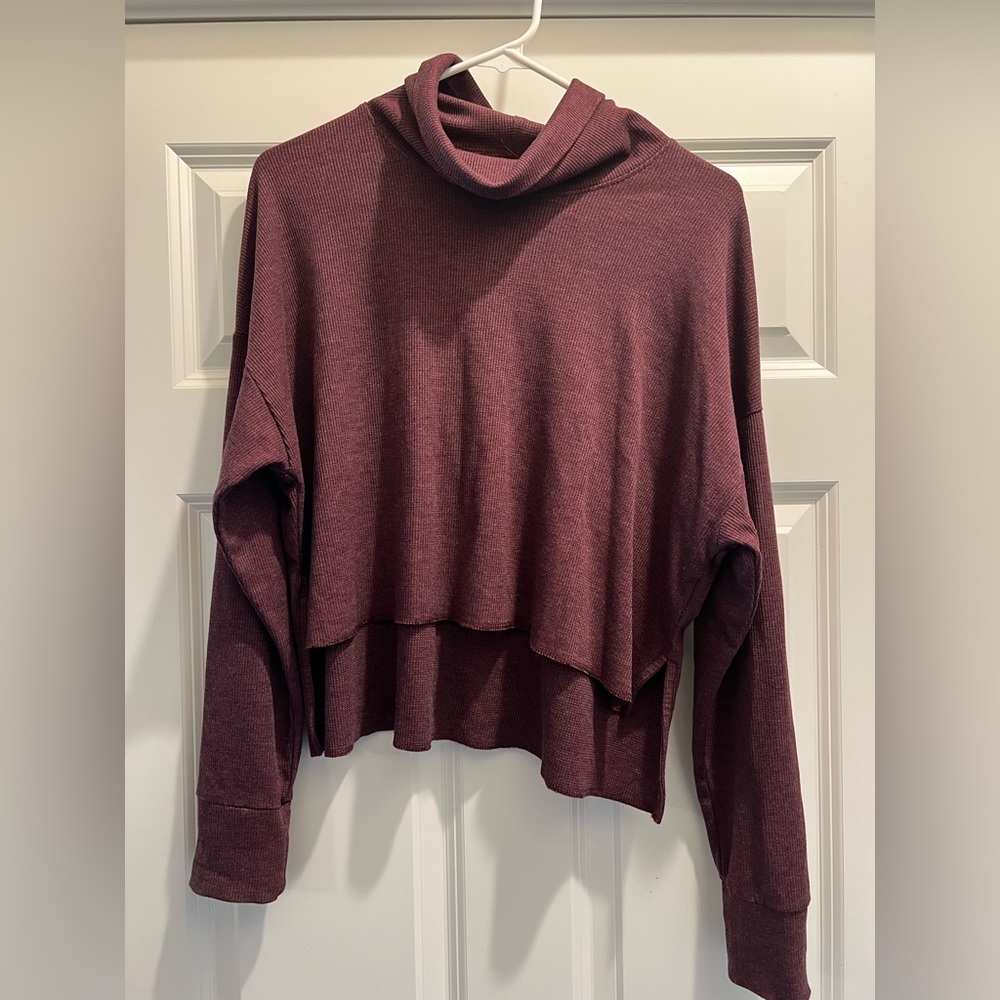 American eagle cropped turtleneck